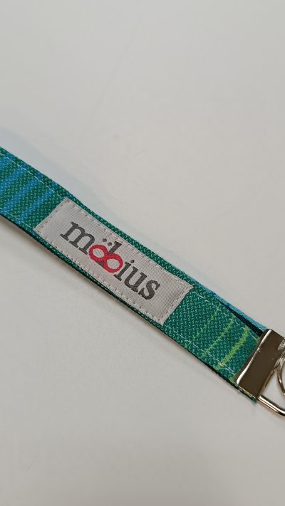 Möbius kulcstartó