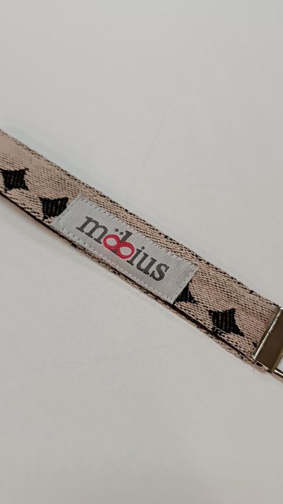Möbius kulcstartó